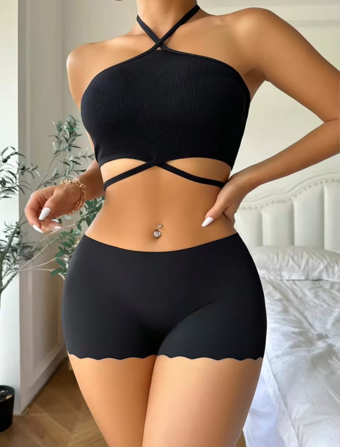 Women's Seamless Scalloped Edge Safety Shorts / High-Waist Seamless Boxer Briefs - Black